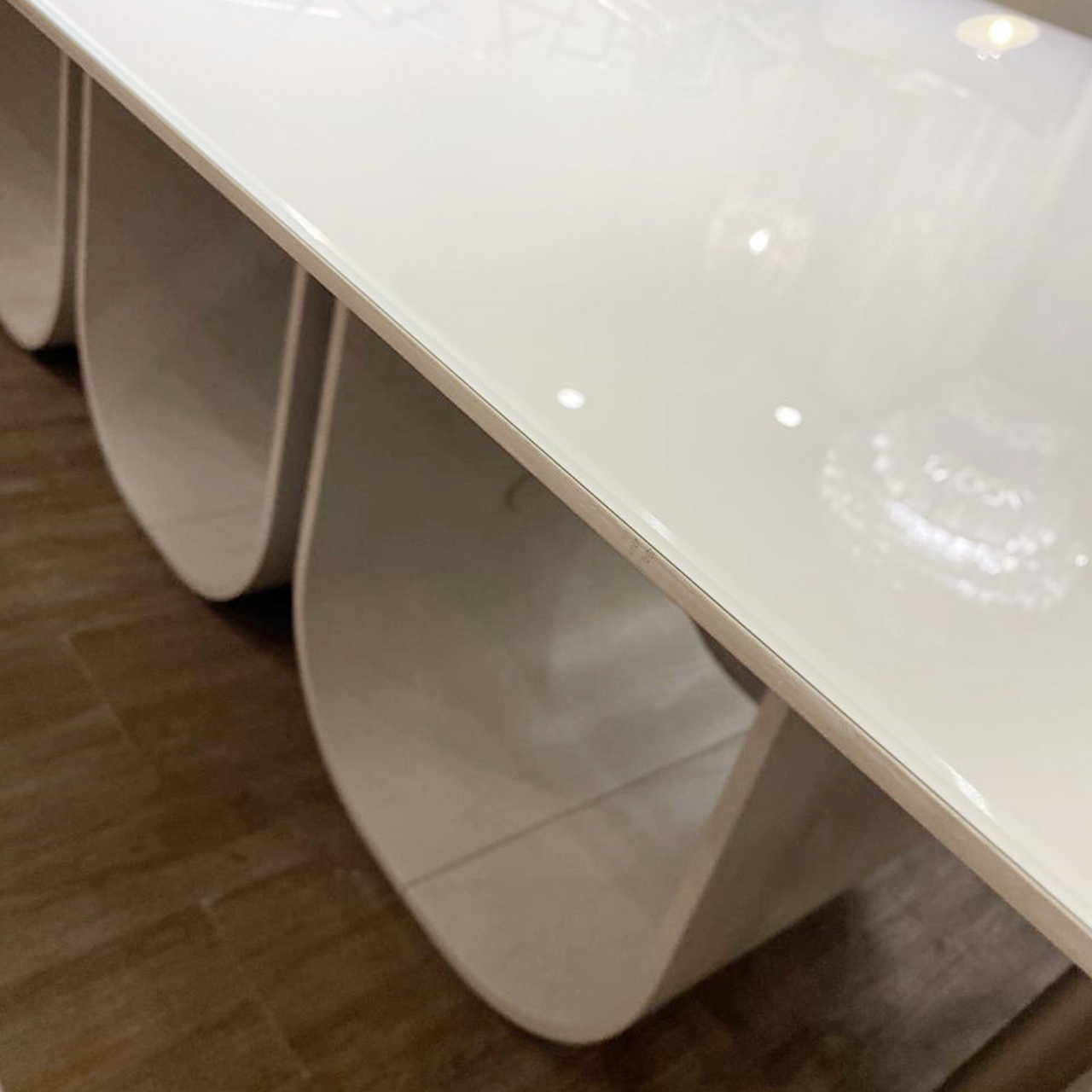 Mesa Louise - Imagen 2